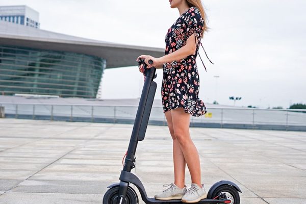 X8 electric scooter picture