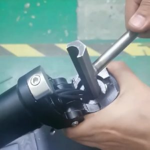 HX Scooter Stem Repair Tool